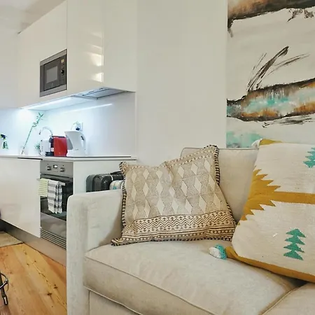 Apartment 15